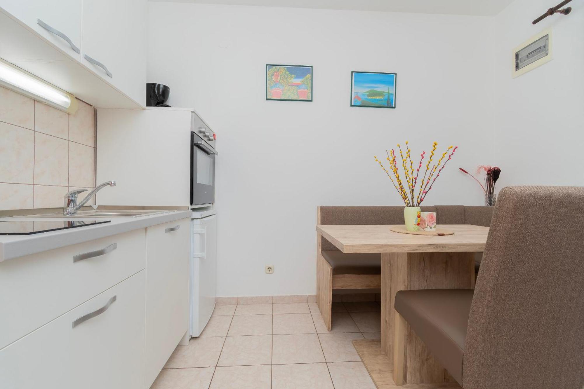 Apartments Toni マスリニカ エクステリア 写真